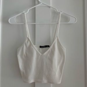 White Boohoo Cropped Tanktop